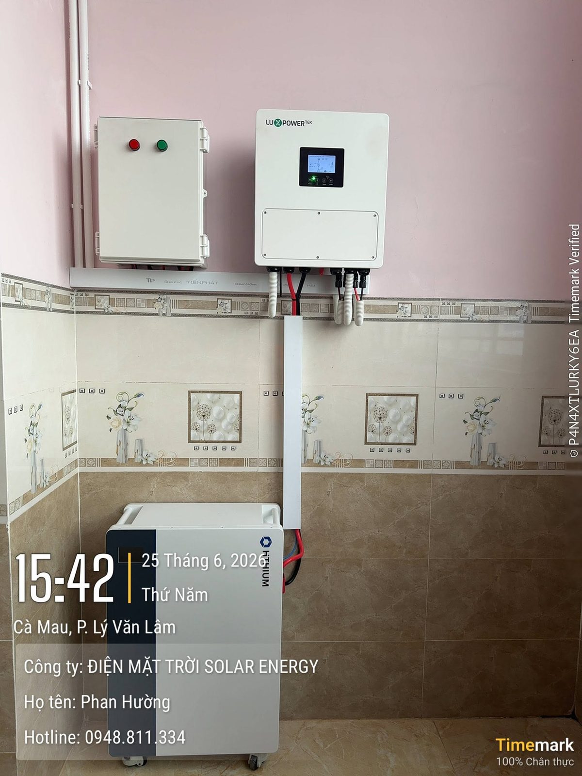 Biến tần LuxPower, tủ điện & pin Hithium – Điện mặt trời lưu trữ 6,35kWp – P. Lý Văn Lâm (Phường 8 cũ)