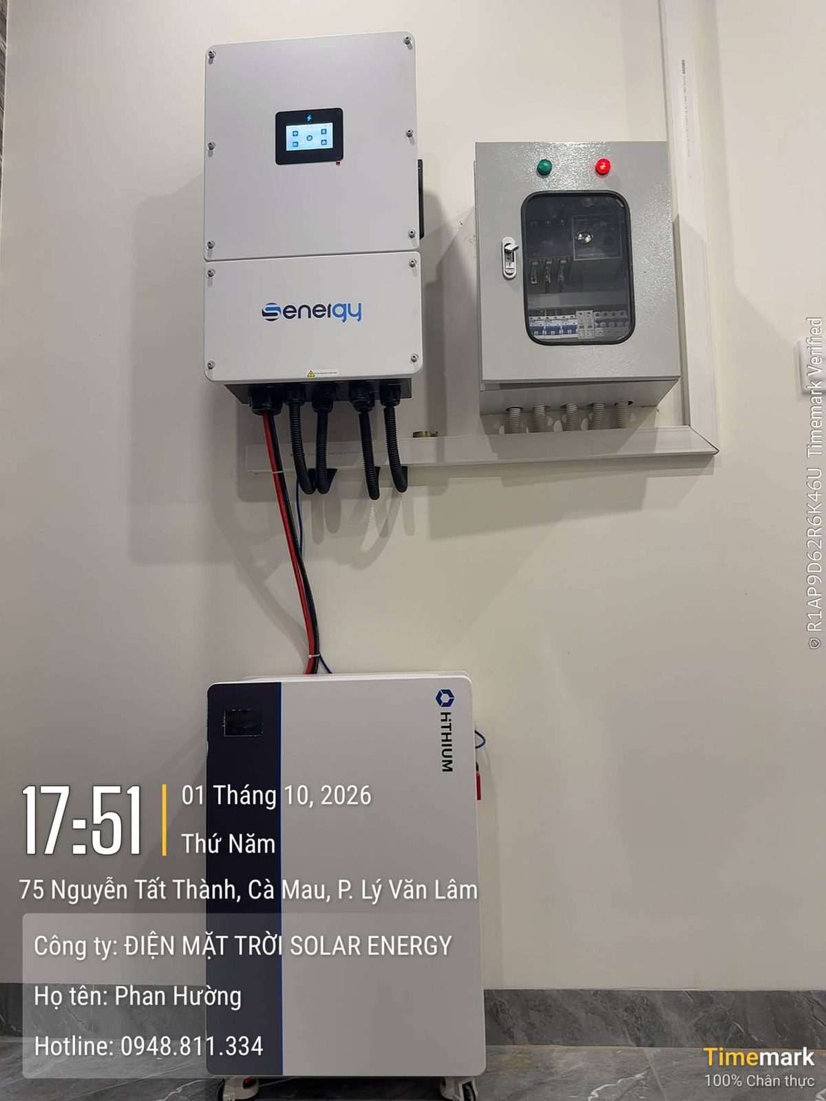 Biến tần Senergy Pro 12kW, tủ điện & pin Hithium – Điện mặt trời lưu trữ 11,43kWp cho Spa – P. Lý Văn Lâm, Cà Mau