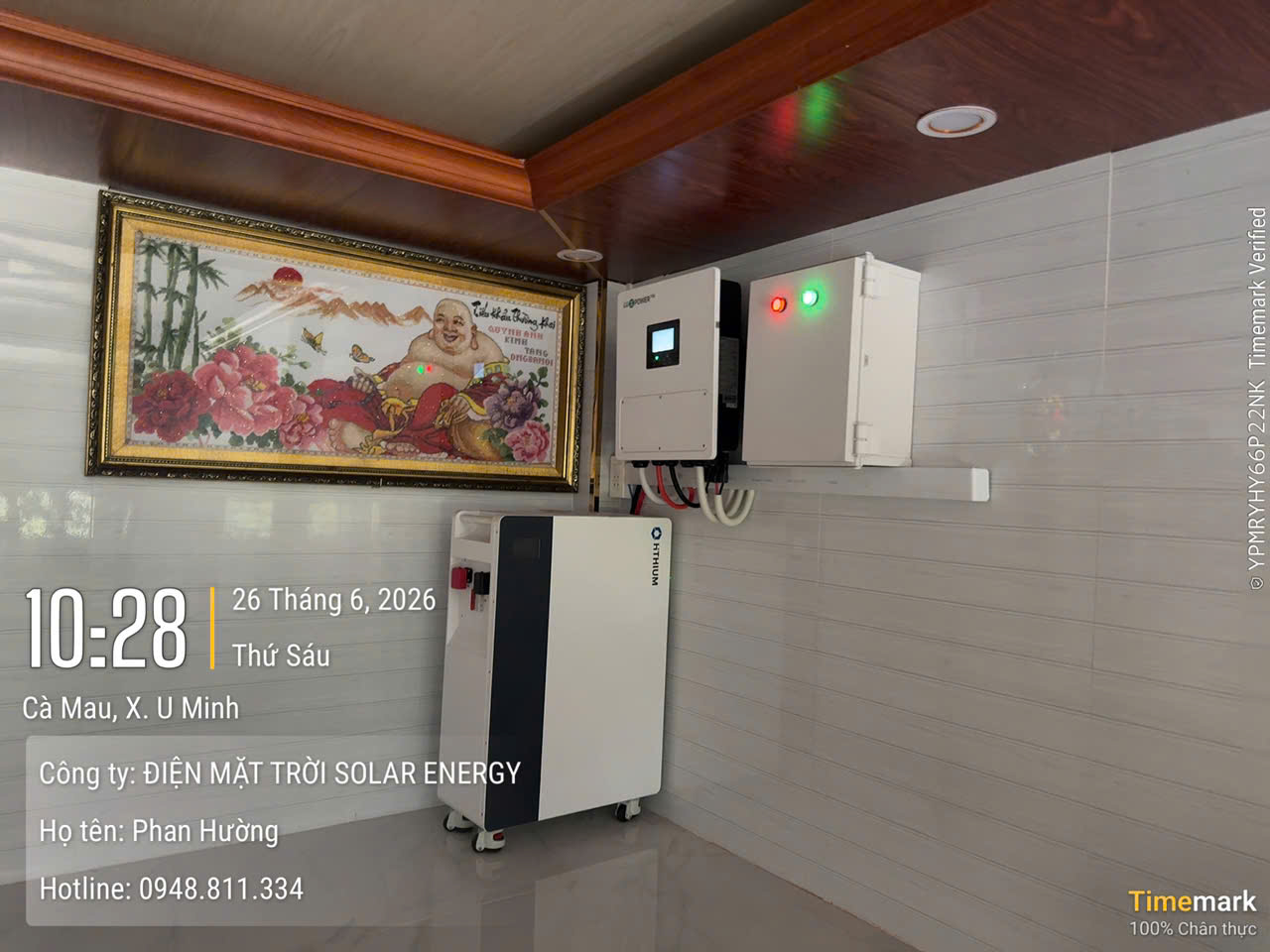 Hệ hybrid gồm biến tần LuxPower và tủ pin lưu trữ Hithium tại U Minh, Cà Mau